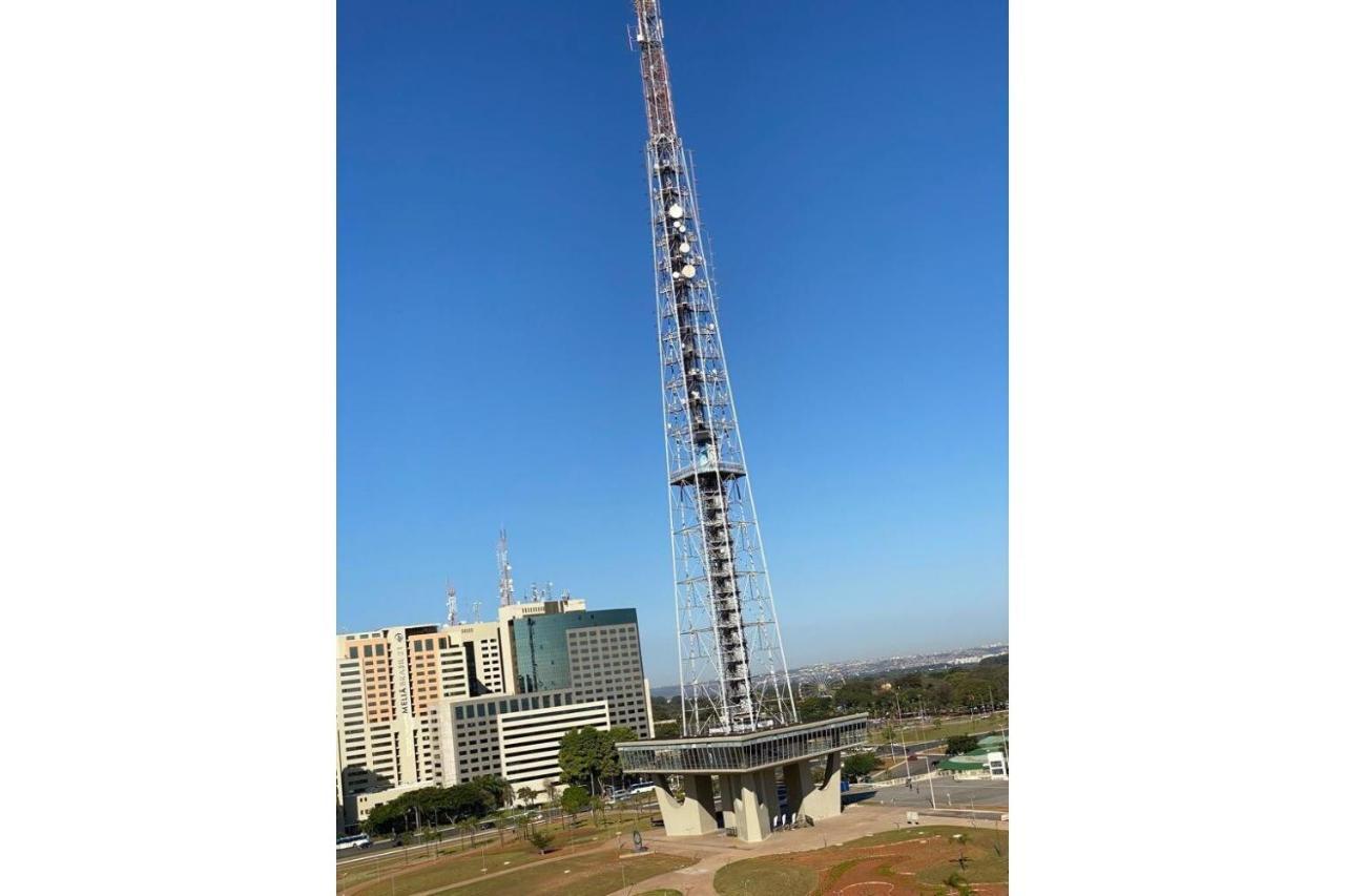 Flat Encantador No 7º Com Vista Pra Torre De Tv Brasília Exterior foto